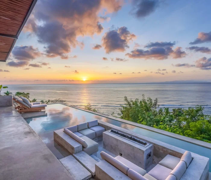 Home Villa Blue Sarin